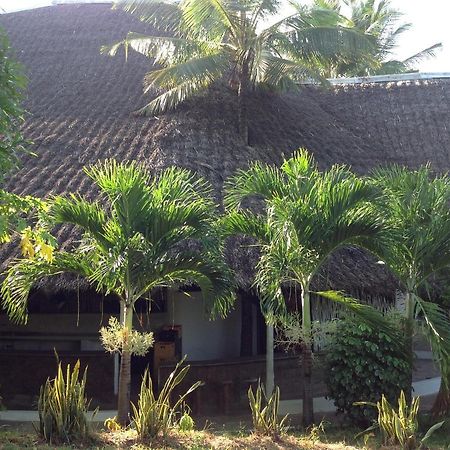 Travellers Inn Resort Malindi Kijiwetanga Buitenkant foto