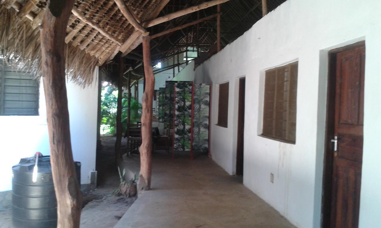 Travellers Inn Resort Malindi Kijiwetanga Buitenkant foto