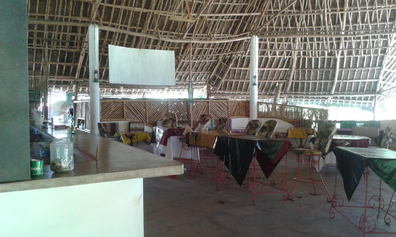 Travellers Inn Resort Malindi Kijiwetanga Buitenkant foto