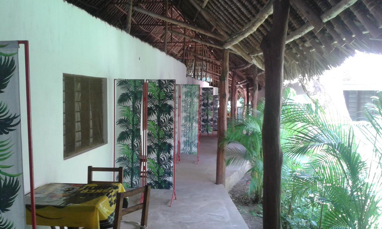 Travellers Inn Resort Malindi Kijiwetanga Buitenkant foto
