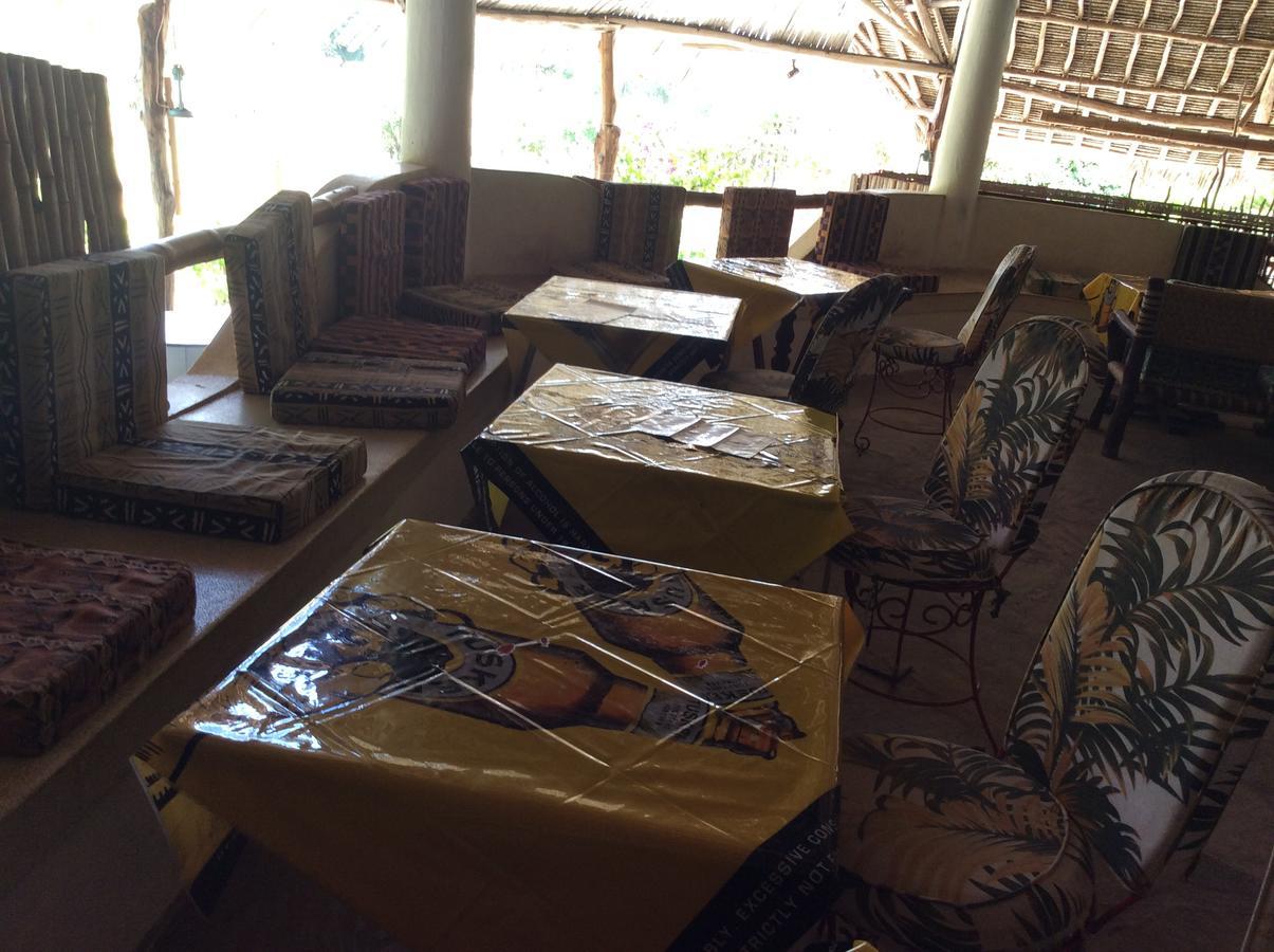 Travellers Inn Resort Malindi Kijiwetanga Buitenkant foto