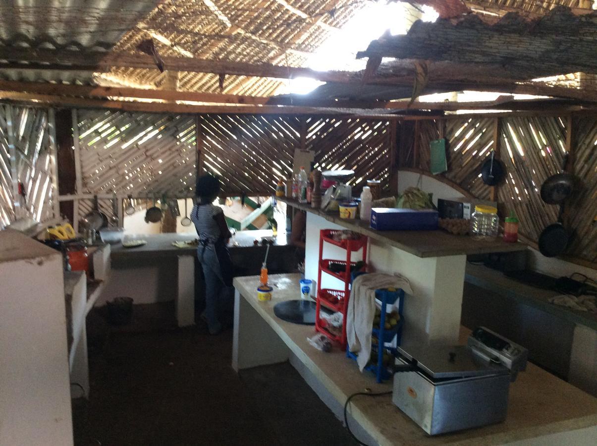 Travellers Inn Resort Malindi Kijiwetanga Buitenkant foto