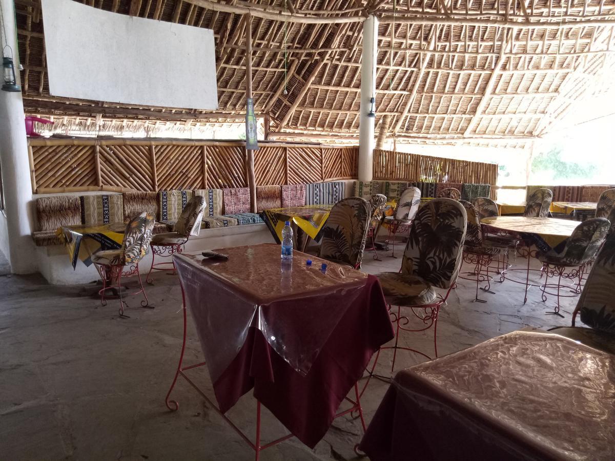 Travellers Inn Resort Malindi Kijiwetanga Buitenkant foto