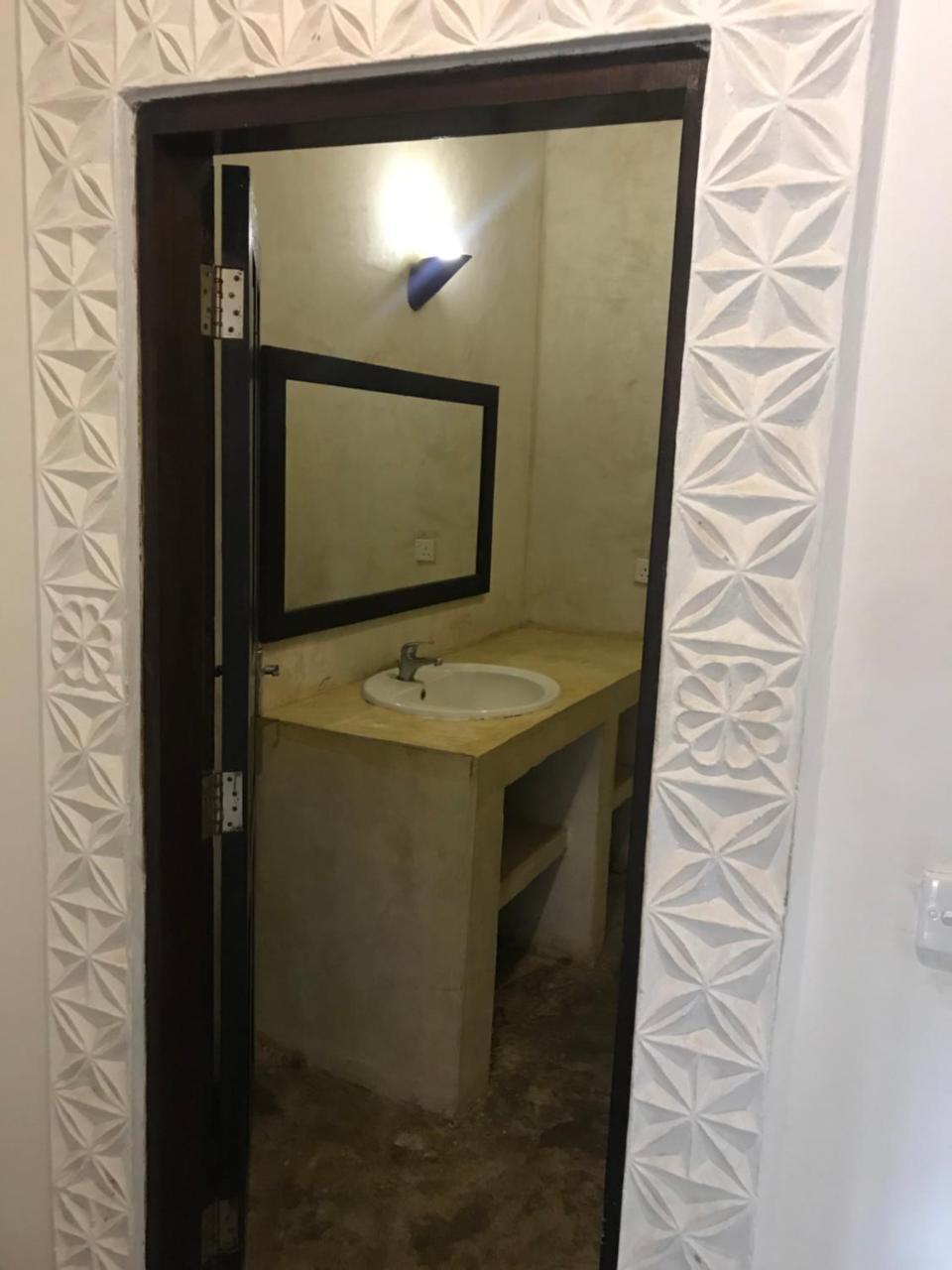 Travellers Inn Resort Malindi Kijiwetanga Buitenkant foto