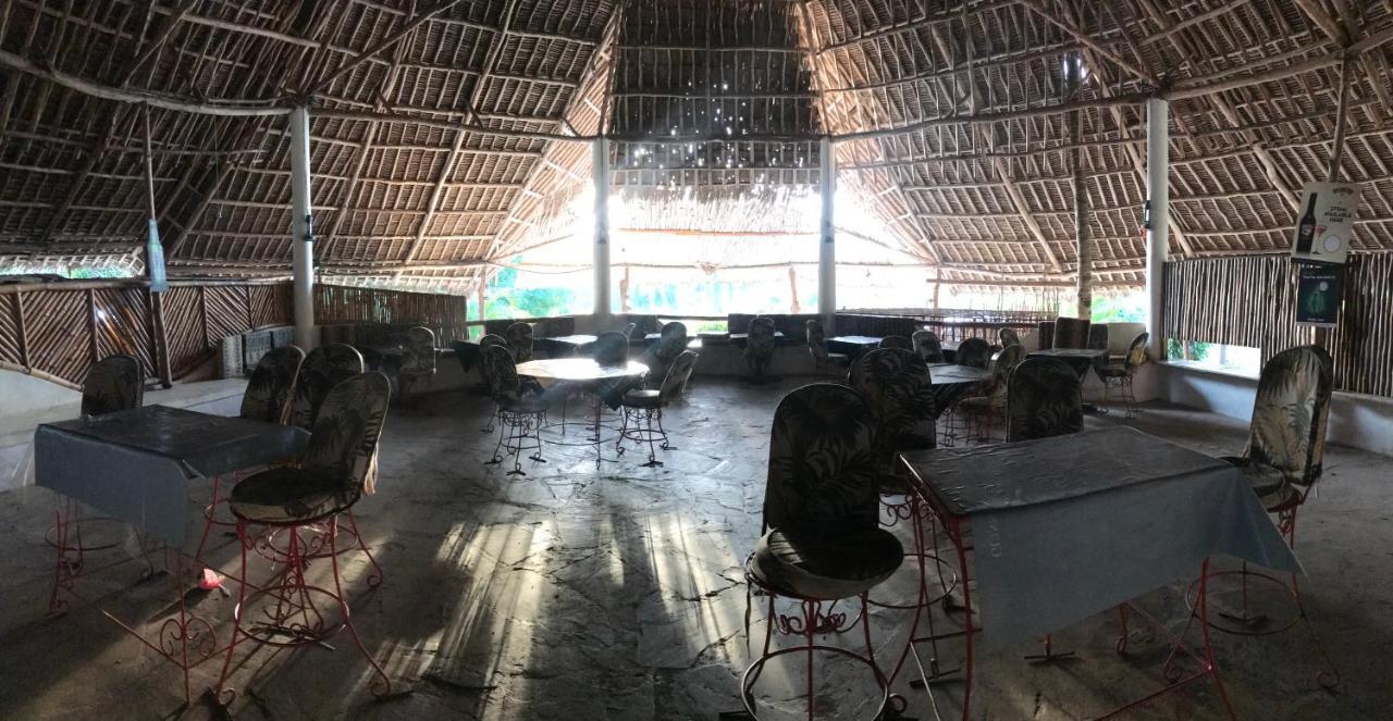 Travellers Inn Resort Malindi Kijiwetanga Buitenkant foto