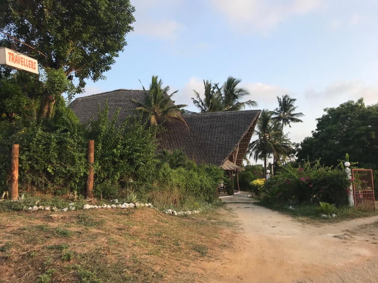 Travellers Inn Resort Malindi Kijiwetanga Buitenkant foto