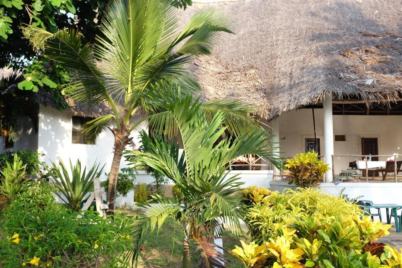 Travellers Inn Resort Malindi Kijiwetanga Buitenkant foto