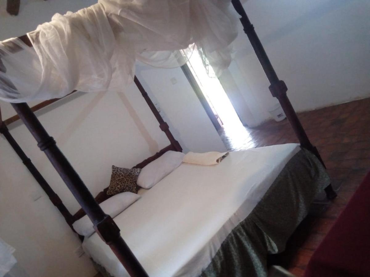 Travellers Inn Resort Malindi Kijiwetanga Buitenkant foto
