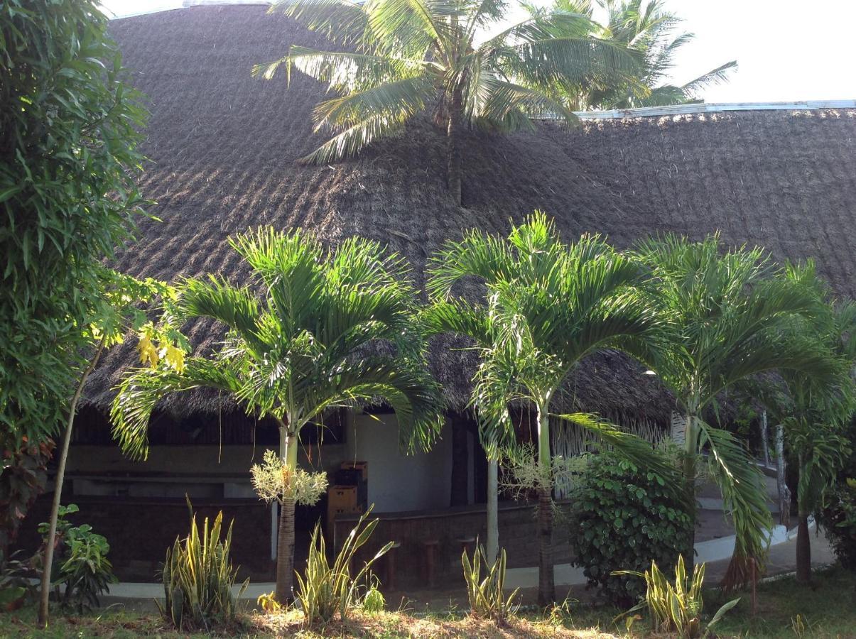 Travellers Inn Resort Malindi Kijiwetanga Buitenkant foto